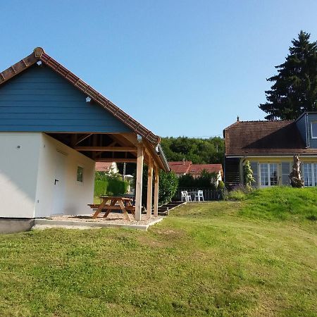 Appartement Lumineux, Calme Et Panoramique !! Pouligney-Lusans Dış mekan fotoğraf